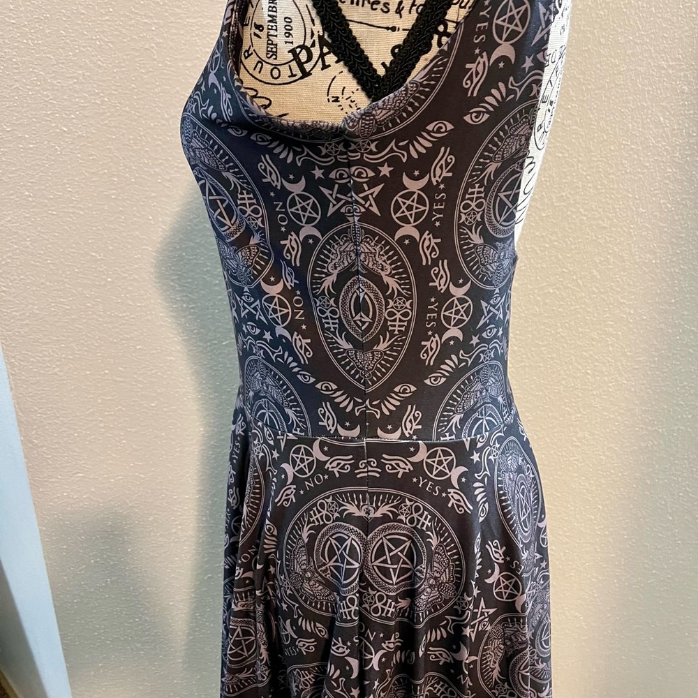 Blackmilk Hex Grey Underbust Dress - Picture 6 of 11